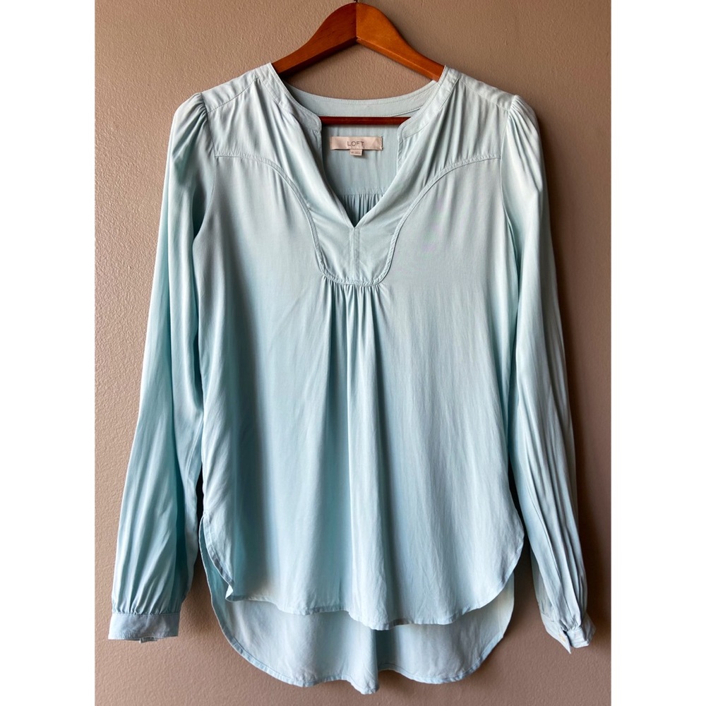 Flowy Icy Blue V-Neck Tunic || LOFT